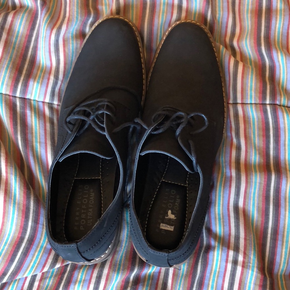 Selling shoes class